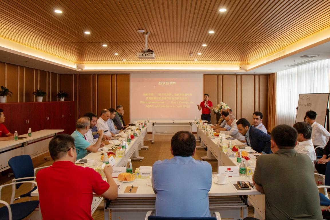 伊朗人才管理及能力發展研修班代表團蒞臨GVS視聲參觀考察